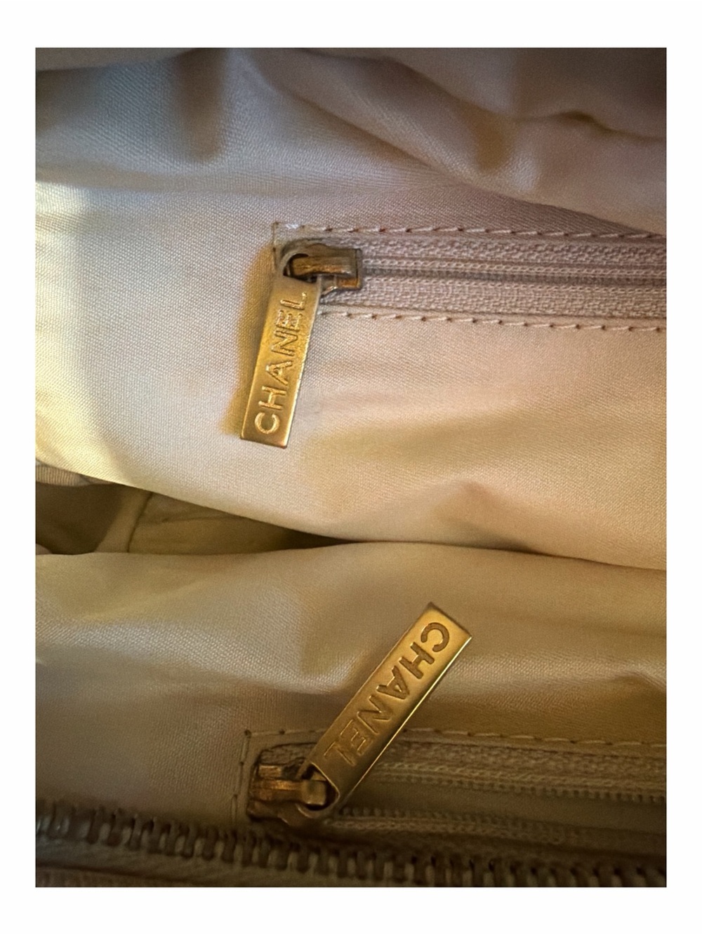Chanel Vintage Cream New Travel Line Jacquard Bowler Bag - Picture 9 of 9
